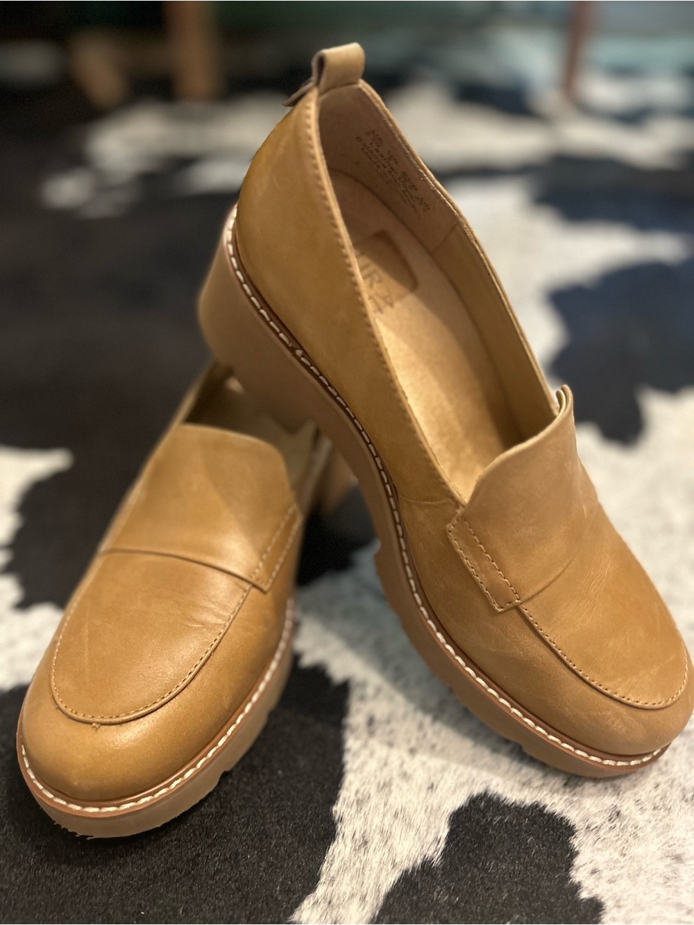 Naturalizer Women's Tan Leather Platform Penny Loafers